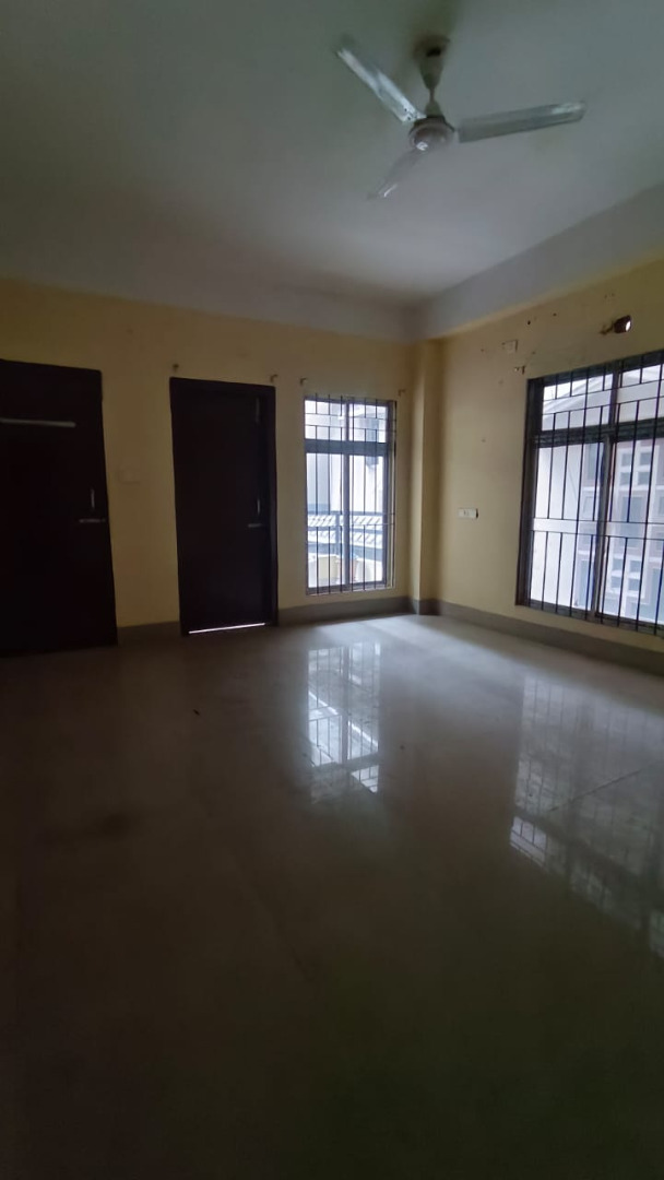 Unfurnished 3bhk in six mile, Juripar Path, Barbari Village, Guwahati, Assam, India for Rent